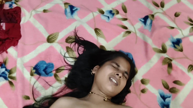 Nikku: 힌디어 섹스 비디오의 Liya