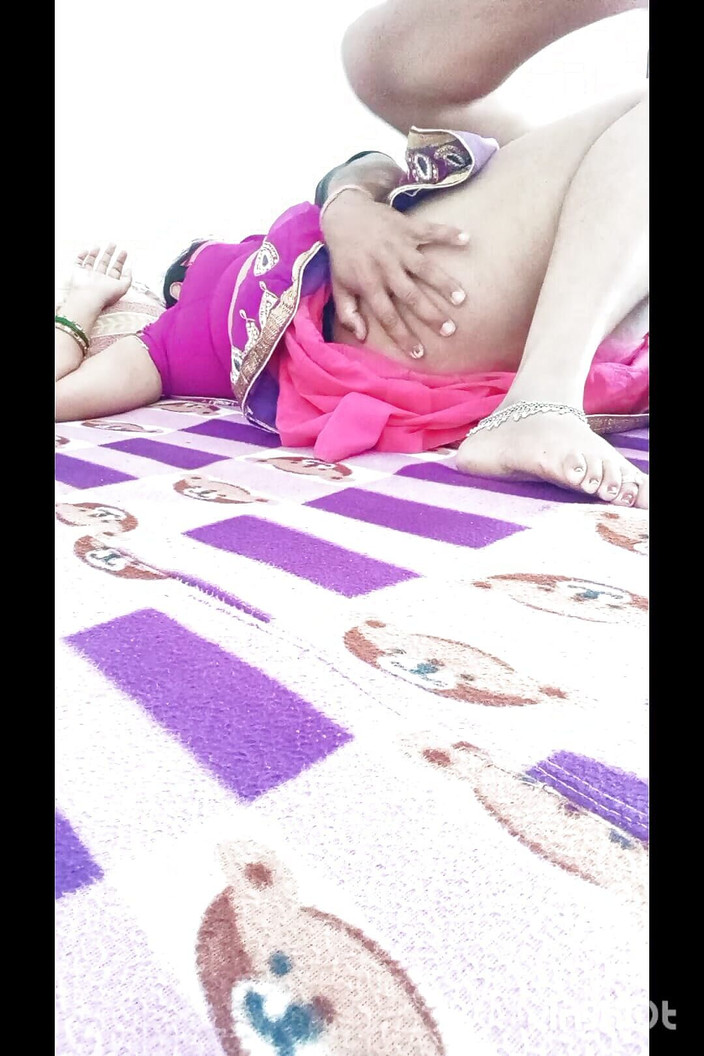 Bed: Sex cu soția indiană și soțul