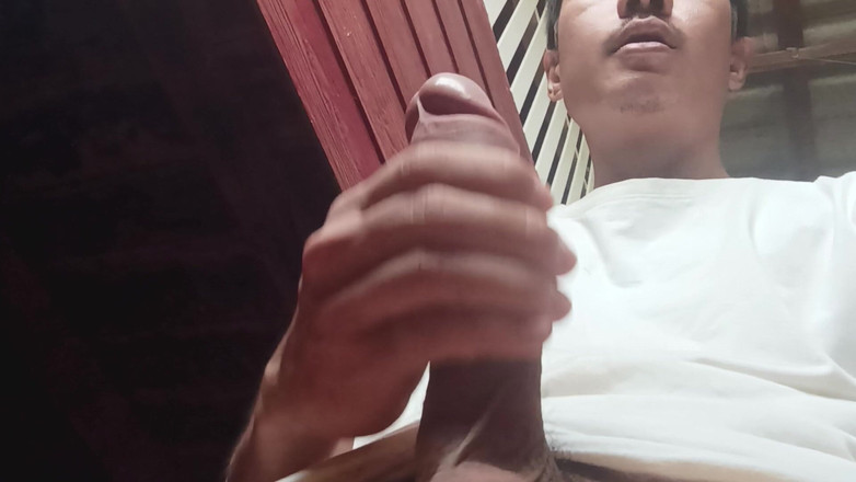 tum69: Bardzo napalony człowiek na schodach