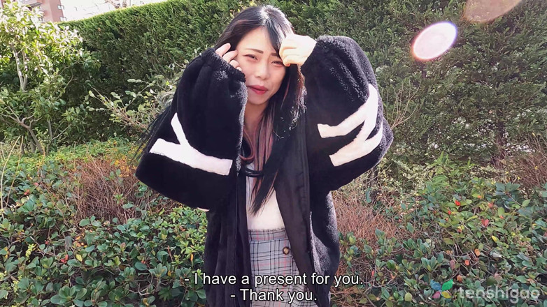 Tenshigao: Akane Okawa v mmf trojce, kde dostane dva ptáky k...