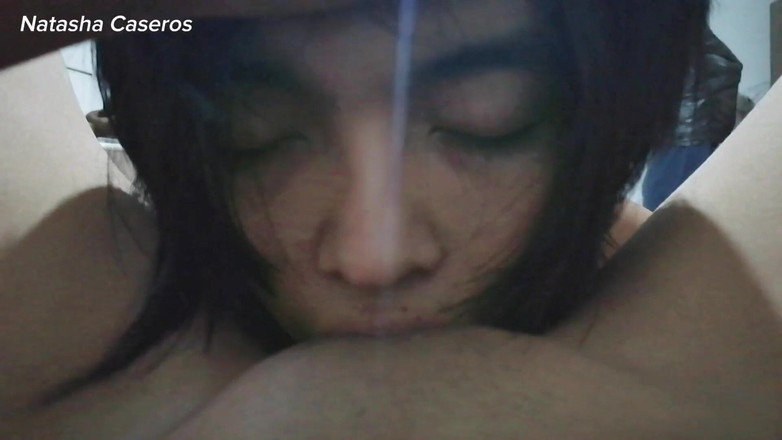 Natasha Caseros: 我的好朋友来我家舔我的阴户