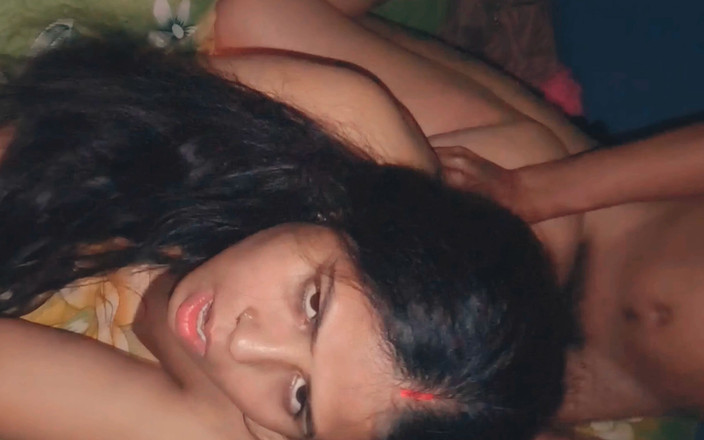 Hot Sis: Sex cu filmare de acasă cu fratele meu vitreg