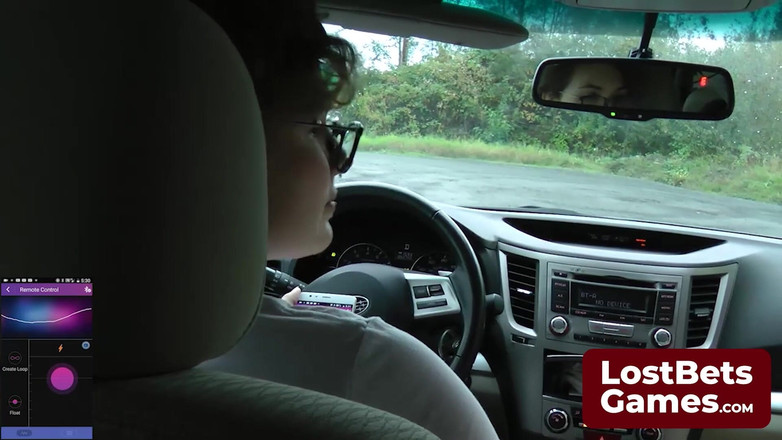 Lost Bets Games: Озорный контроль победительницы в полосе Reacharound и попытки соблазнения неудачнику