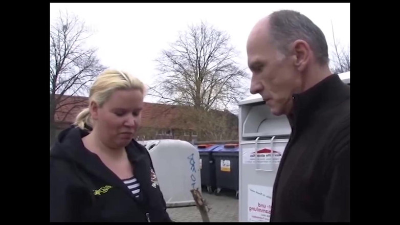 Muschi movie official: Gură umplută de pulă în timp ce degetele își freacă clitorisul