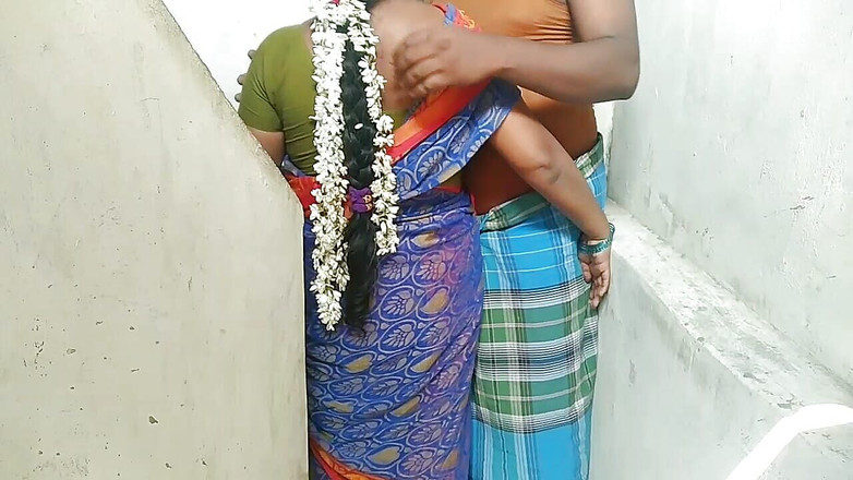 Priyanka314: desi aunty長い髪性と使用人の男の子