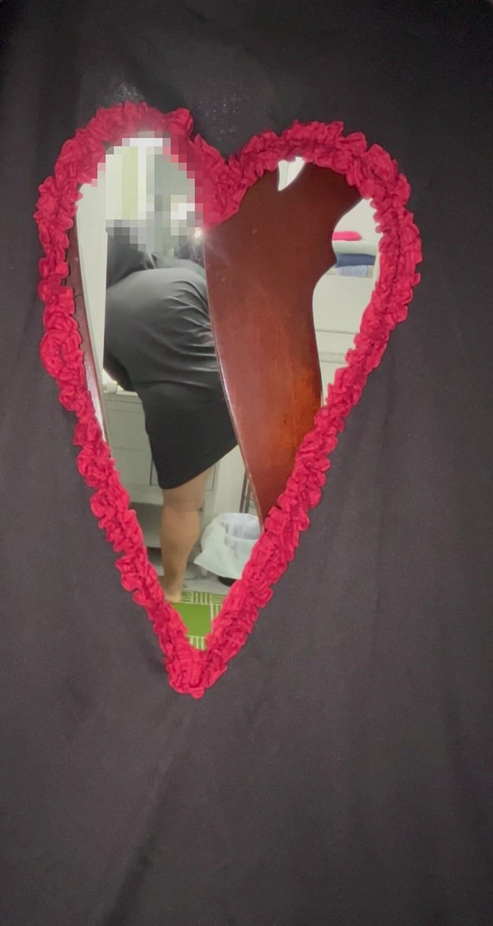 Anye Meshell: Heart Throb Hottie Humps na Valentýna!