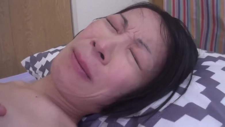 Temptation: Asian angel 6860