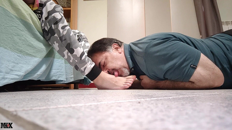 Master Kox: Verehre meine füße 1023