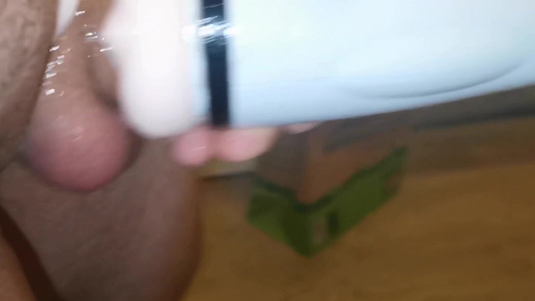 Big hard dick: Masturbasi, kontol berlumur minyak