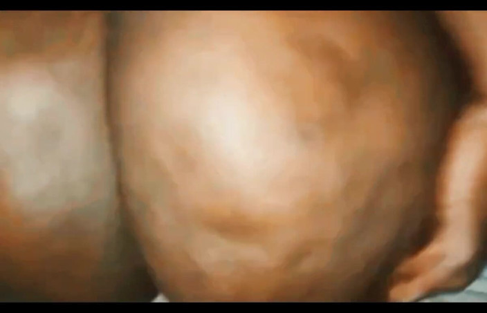 Dzaddy long strokes: Fat Ass Twerk and Spread
