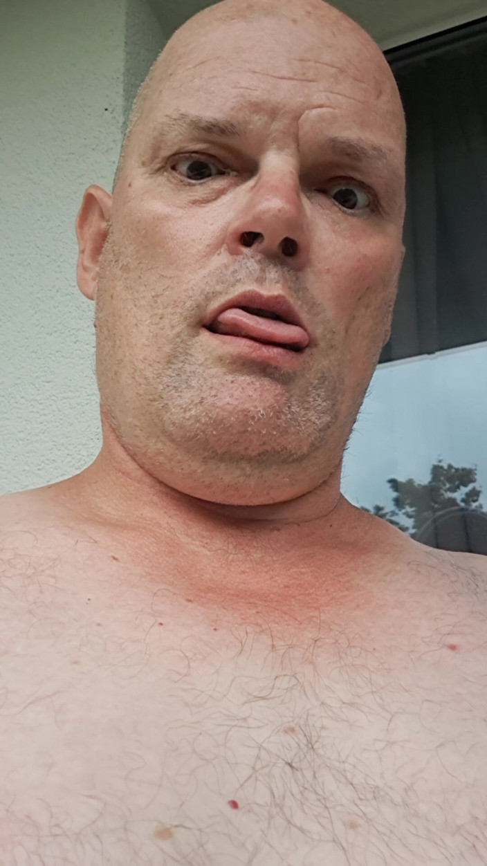 Fickspecht: Or Would You Rather Fuck the Slut on the Balcony?