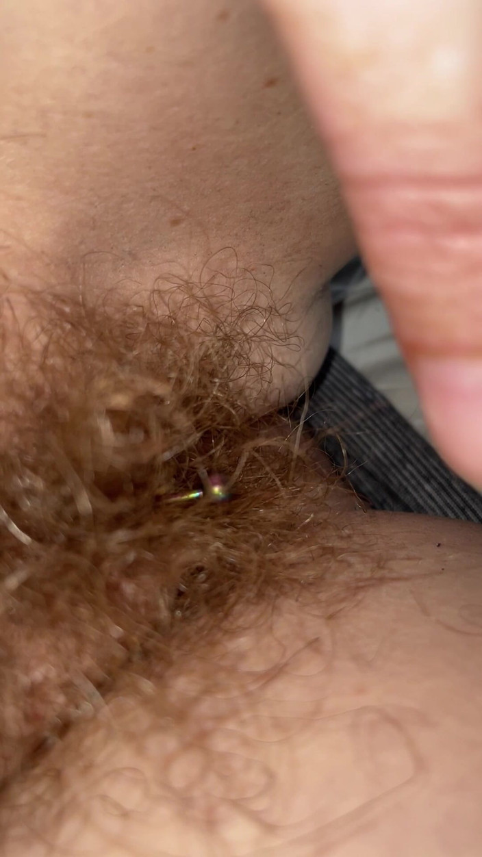MistressWriggler: One Hair Heaven as a Single Pube Gets Caught Around...