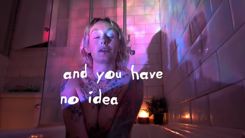 Goddess Transcendence: Cewek sange ini rela muasin memeknya sambil bugil di kamar...