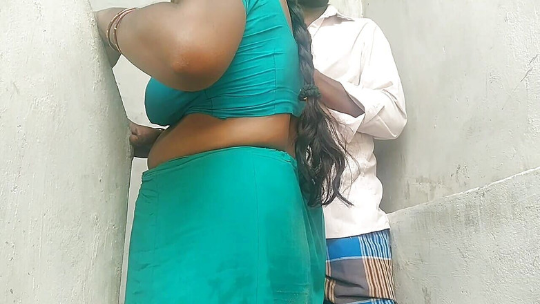 Priyanka314: インドの村のカップルハードコア