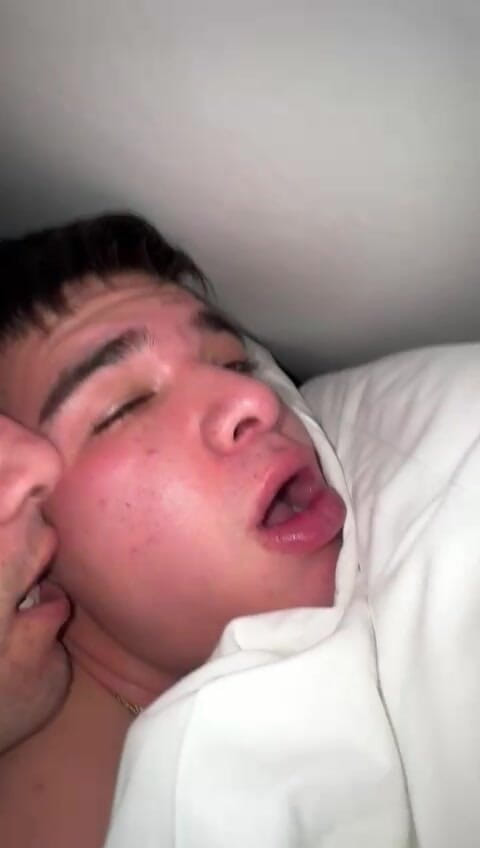 Raymartn: Me Como a Mi Novio