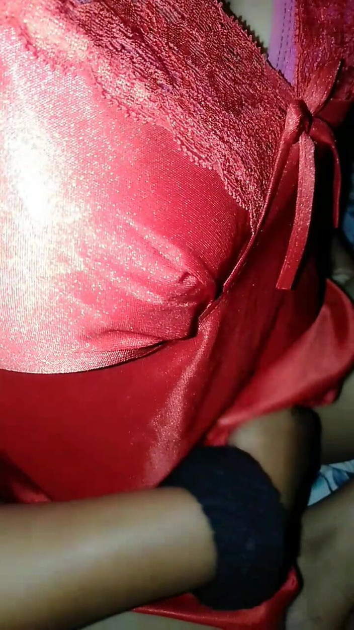 Desi girl ritu: Indická desi dívka prsa show a sexuální hračky Pussig