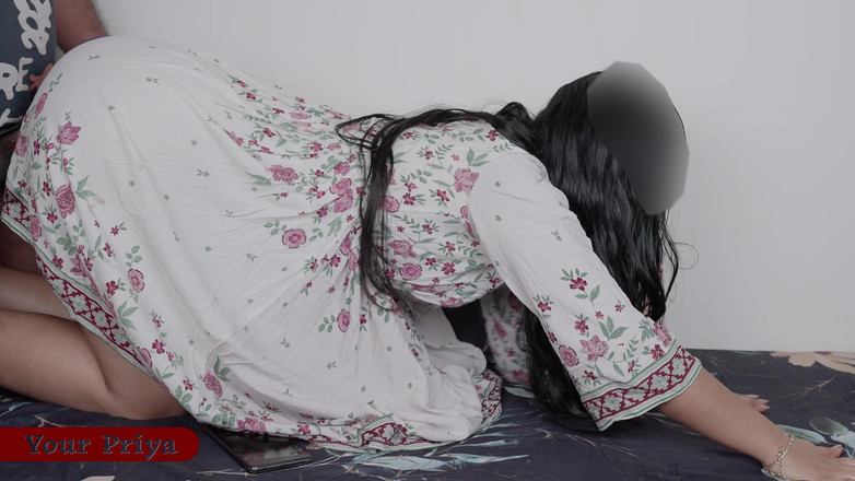 Your Priya: Hete Bhabhi Devar flirtende strakke kont hard neuken tijdens het...