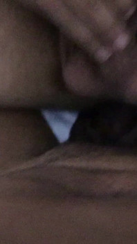 Barebacking this fem ass