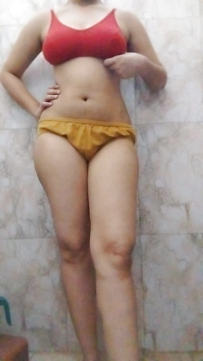 Riyathakur: Sesso desi Bhabhi ha fatto una coppia bollente e mi...