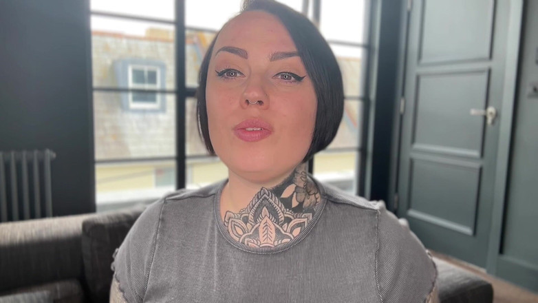 Miss Valentina: Yarak emme takıntısı