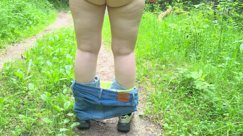 Spacenintenda: Jeruk jeans down walk di luar ruangan: tamparan, twerking, kencing &amp;...
