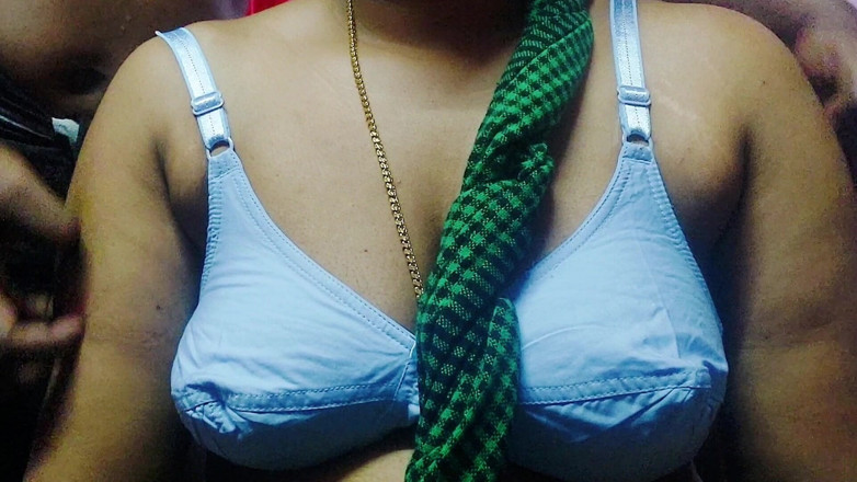 Desi Mohini: Mohini Village Bhabhi Hardsex in Bedroom.