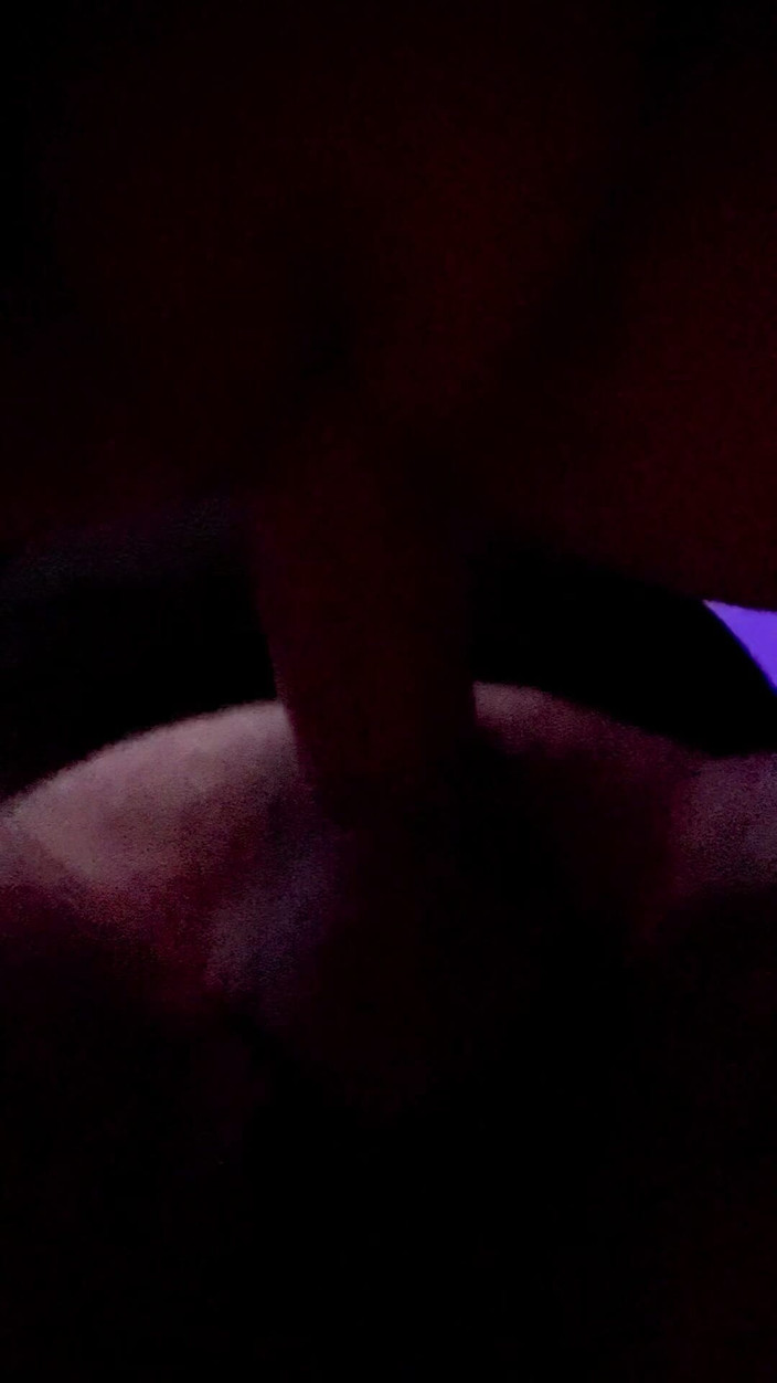 Chester Van Name: セクシーな足を持つホットな既婚の赤毛女性が後ろから大きなBWCを受ける