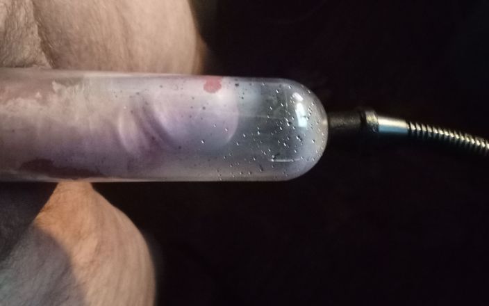 Jerking Perv: Тестирование новых игрушек