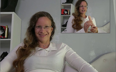 Annika Rose: JOI - pene circonciso