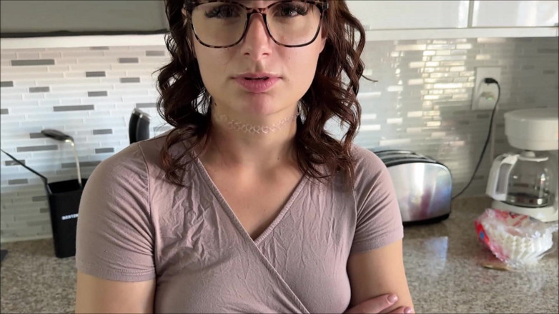 Alex Adams: Horny Step Daughter Vs Step Dad