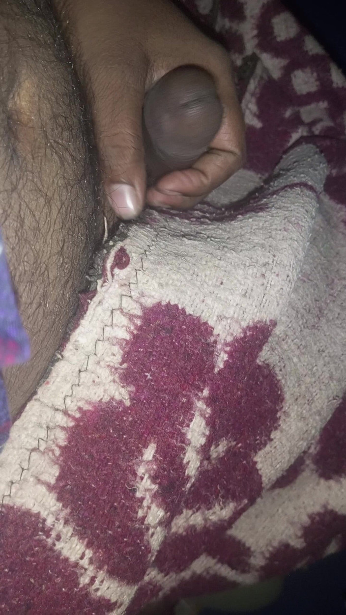 Sweet Indian cock: Il mio pene sega per la prima volta di notte