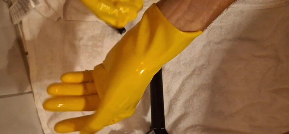 Dreamofevolution: 乳胶手套