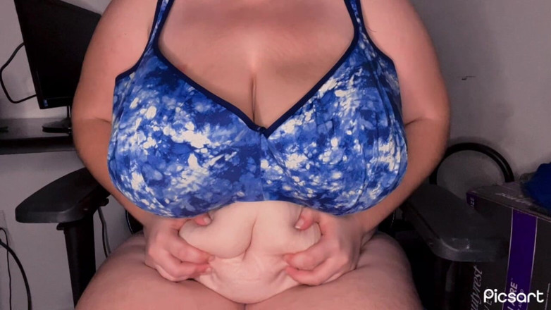Mushroombitchx: Tummy Play