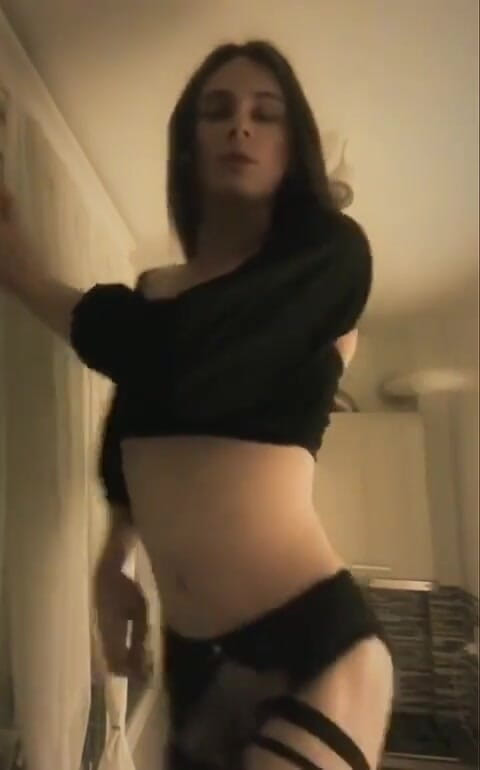 TS Kylie Star: Schau dir diesen saftigen an