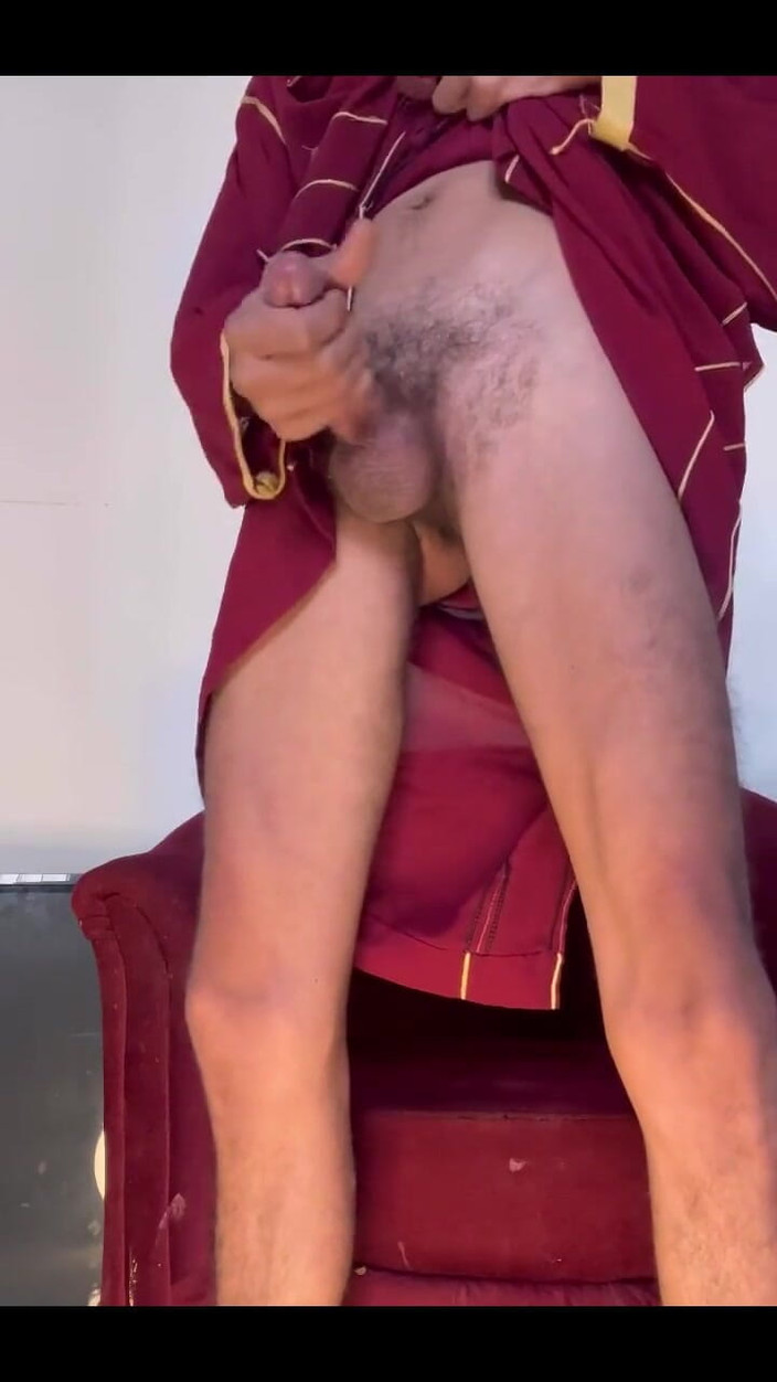 ARAB HUNG TWINK: Arabský muslimský muž honí tlustého ptáka po modlitbě