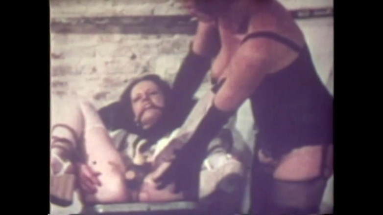 The Unforgettable: 欲情してワイルドな鞭