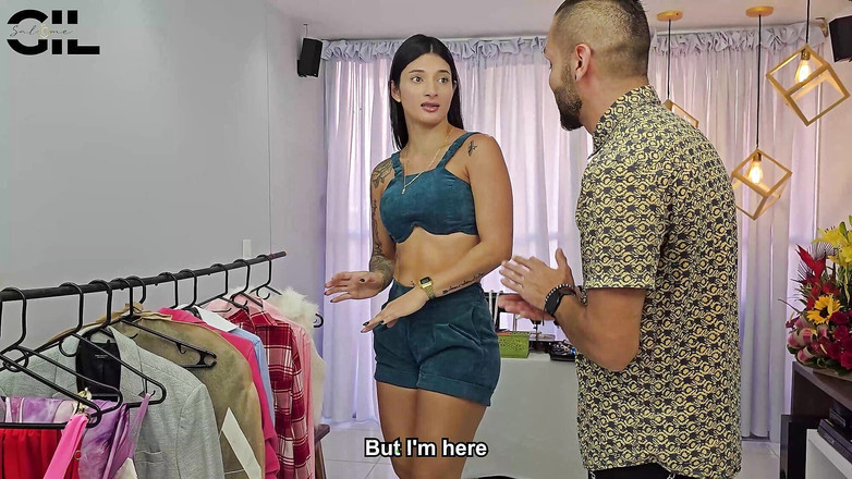 Salome Gil: Eu fodo meu alfaiate por um desconto