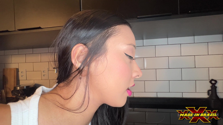 Made In Brazil XXX: Połknij moje pierdy bezwartosny