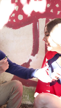 Hunts and Tricks Supergirl Into Having Rough Sex with Her