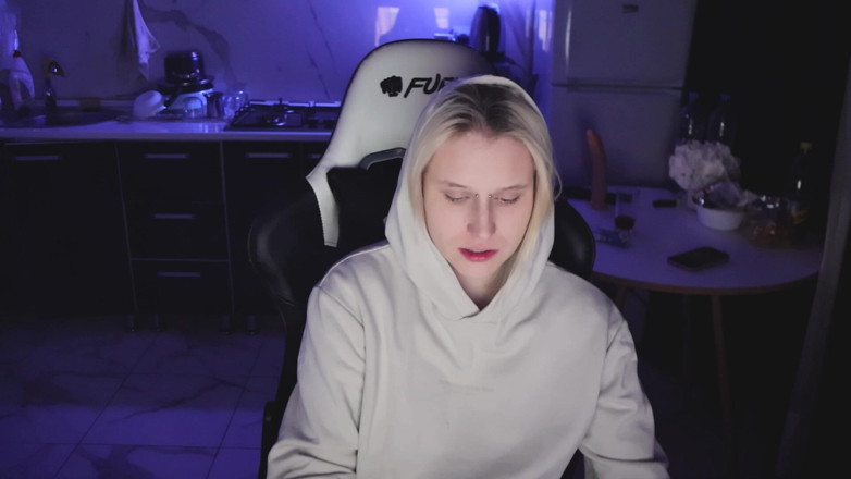 MertyXXX: I Lost the Ashtray in My House