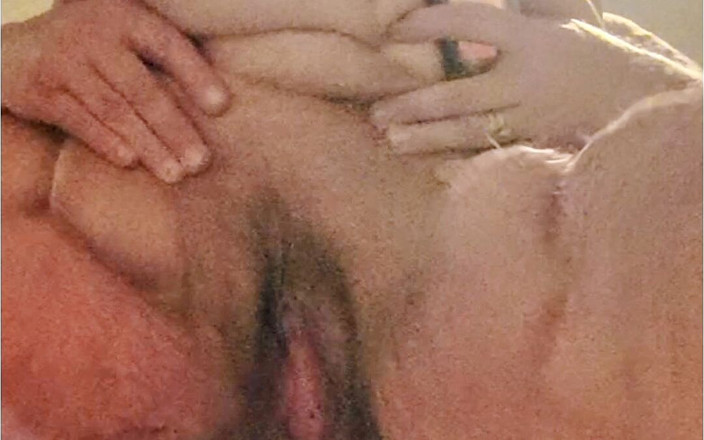 HerculesnVENUS: What's Going on in There His Ol Lady He's Gonna...