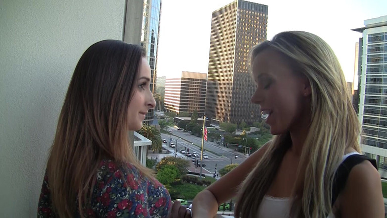 Pervy Studio: Lesbian ashley adams dan pristine edge lagi asik jilat dan...