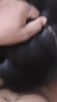 Sborra dentro la mia figa matrigna mentre si stava facendo la doccia.