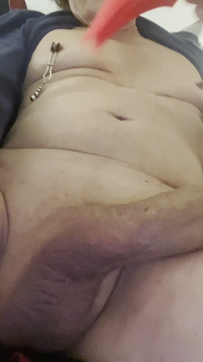 Mitchie: Handjob Vú Nẹp núm vú Spit Closeup