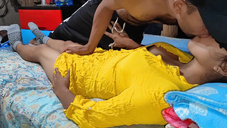 Cintialove: Milujte se ke mně a mé 18leté nevlastní sestry je krémová...