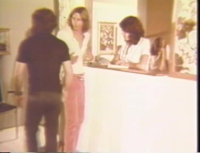 Vintage Usa: Klasický tvrdý sex pro sexy brunetku
