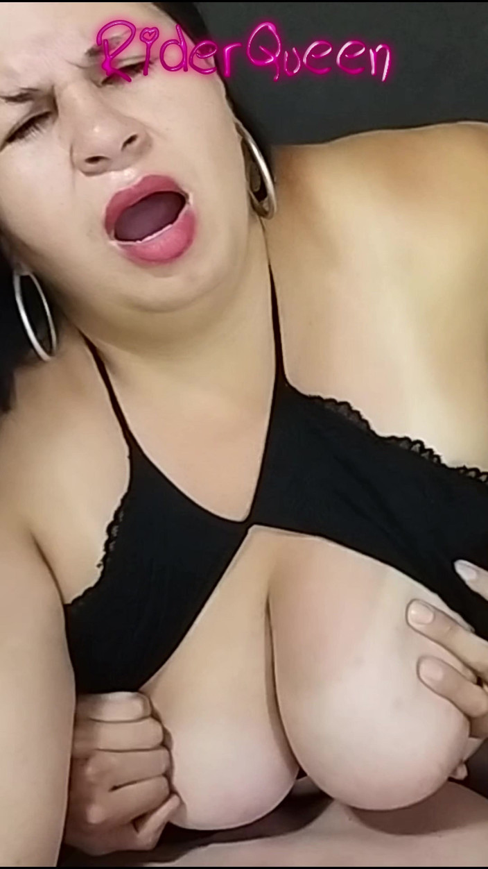 Only Riderqueen BBW Step Mom Latina Alone: Riderqueen büyük götlü latin iri güzel kadın