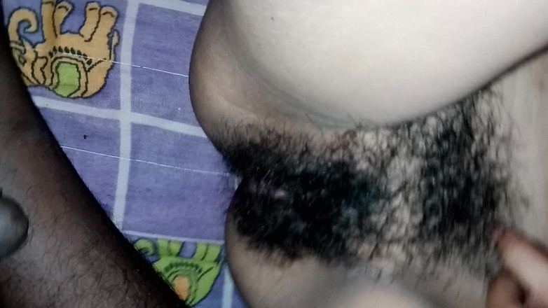 Pede: Nemohl jsem orat Bhabiho hluboký ditch