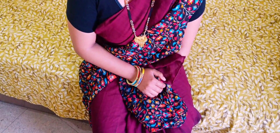 FloweryMask42: Ngentot sama suami kakak ipar india asli