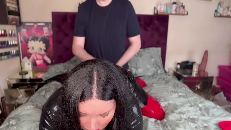 MissFFW: Miss ffw ha fb prova la sua nuova fica vibrante...